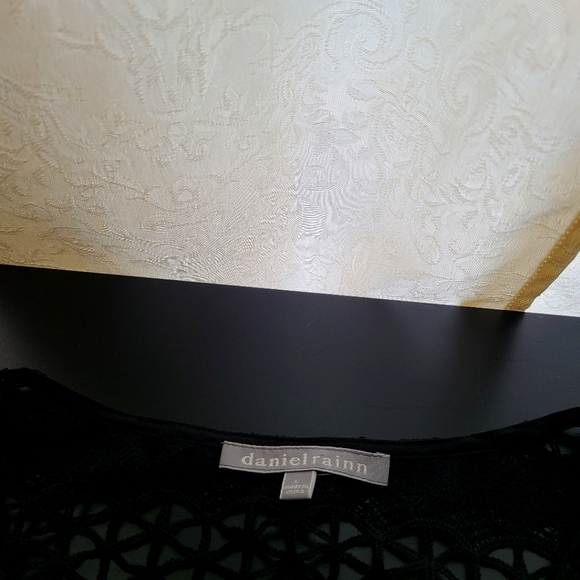 DANIEL RAINN....STUNNING TOP - Picture 5 of 6